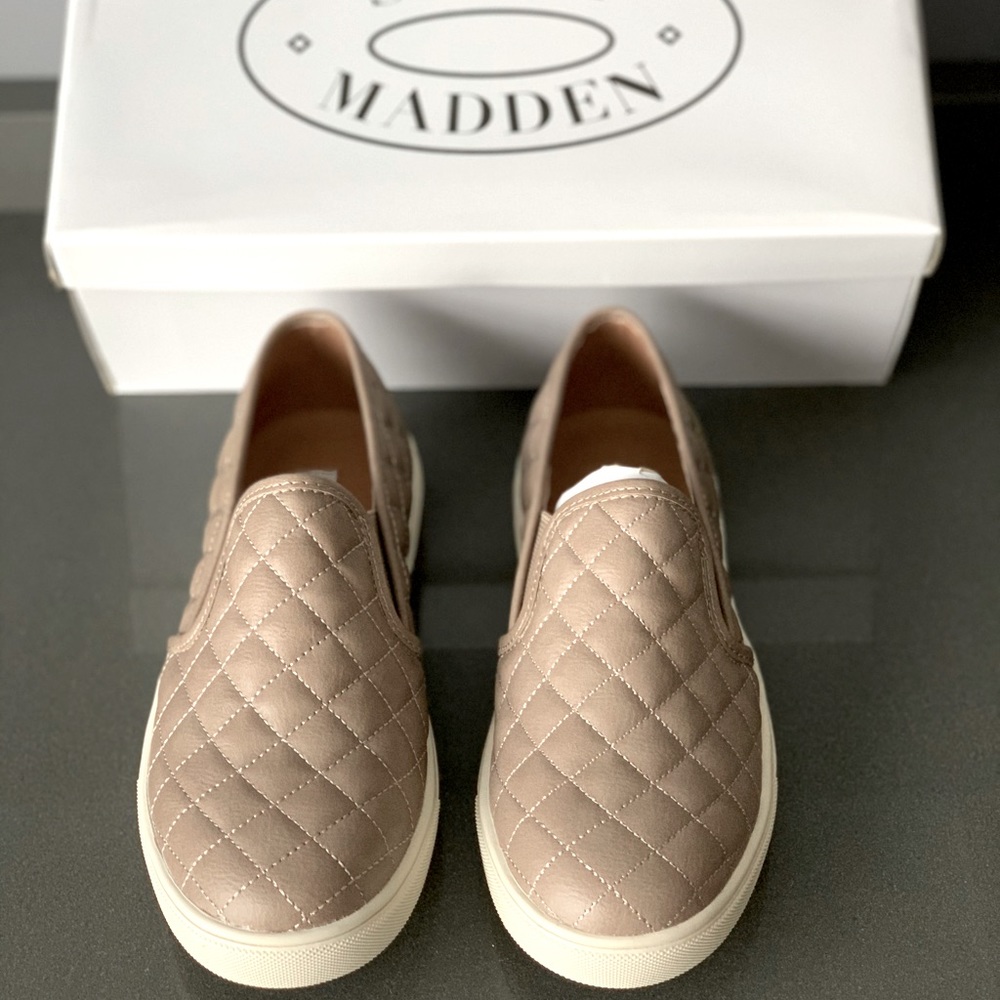 New! Steve Madden sneakers (women, size 8.5)